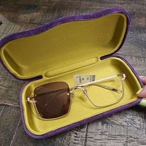 Gucci Sunglasses 1279S with Case.